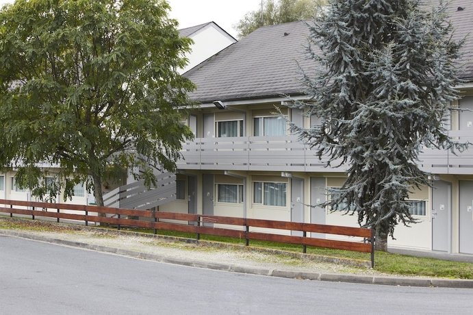Imagen de los exteriores del Hotel Campanile NATURE - Vierzon. Foto 16