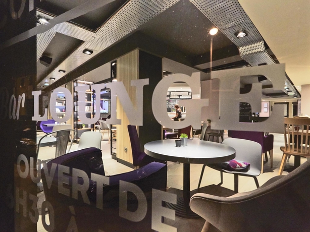 Imagen del bar/restaurante del Hotel Campanile Nancy Centre - Gare. Foto 8