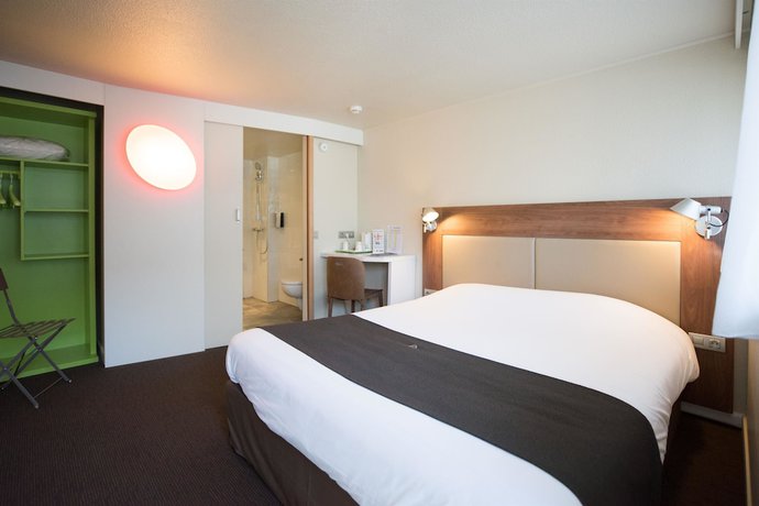 Imagen de la habitación del Hotel Campanile Nantes Sud - Rezé Aéroport. Foto 10