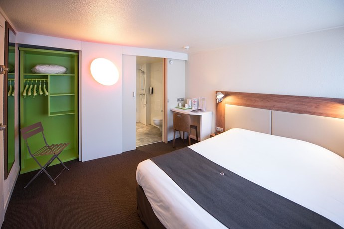 Imagen de la habitación del Hotel Campanile Nantes Sud - Rezé Aéroport. Foto 11
