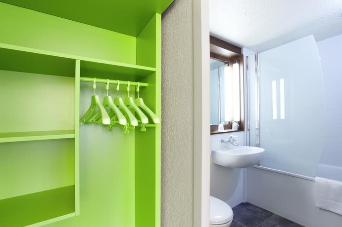 Imagen de la habitación del Hotel Campanile Nature - Bayonne. Foto 10
