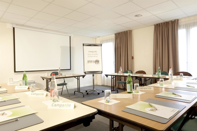 Imagen de los interiores del Hotel Campanile Nature - Bayonne. Foto 16