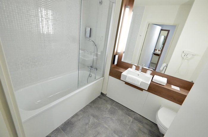Imagen de la habitación del Hotel Campanile Nature - Taverny. Foto 15