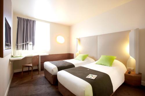 Imagen de la habitación del Hotel Campanile Nice Airport. Foto 20