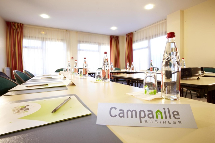 Imagen de los interiores del Hotel Campanile PRIME - N&icirc;mes Centre. Foto 15