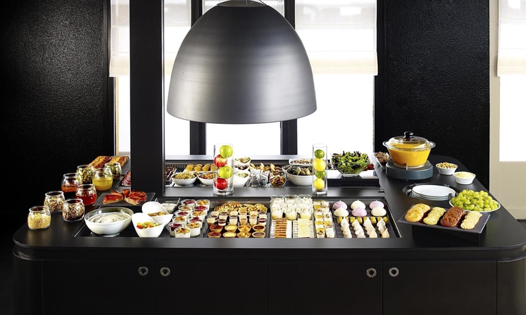 Imagen del bar/restaurante del Hotel Campanile PRIME - Paris Bobigny. Foto 9