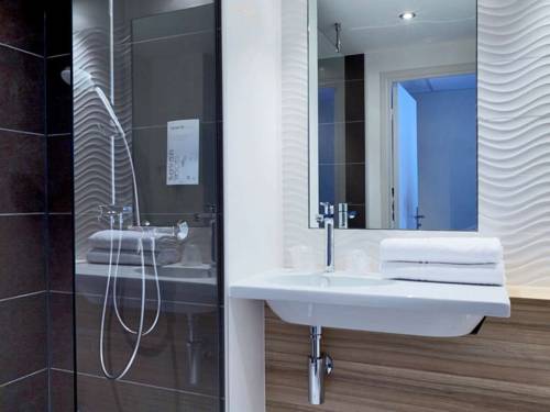 Imagen de la habitación del Hotel Campanile PRIME - Paris Saclay. Foto 6
