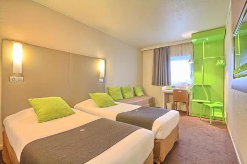 Imagen de la habitación del Hotel Campanile PRIME - Roissy - A&eacute;roport Paris CDG. Foto 12
