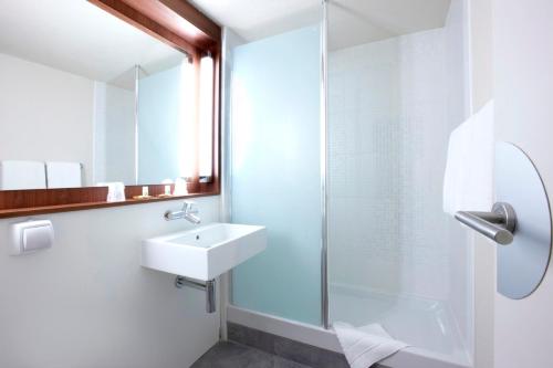 Imagen general del Hotel Campanile PRIME - Roissy - A&eacute;roport Paris CDG. Foto 3