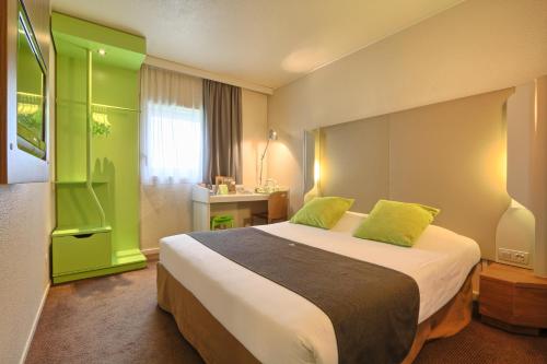 Imagen de la habitación del Hotel Campanile PRIME - Roissy - A&eacute;roport Paris CDG. Foto 15