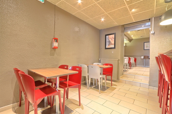 Imagen de los interiores del Hotel Campanile Paris Ouest - Boulogne. Foto 15