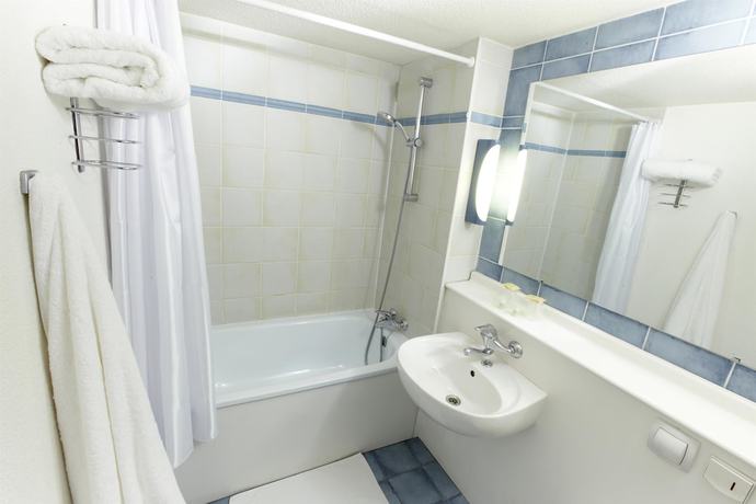 Imagen de la habitación del Hotel Campanile Paris Ouest - Gennevilliers Port. Foto 19