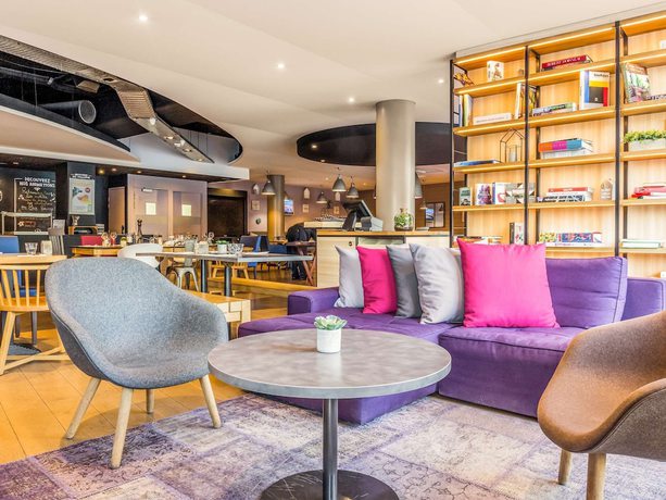 Imagen de los interiores del Hotel Campanile Paris Ouest - Pont De Suresnes. Foto 17