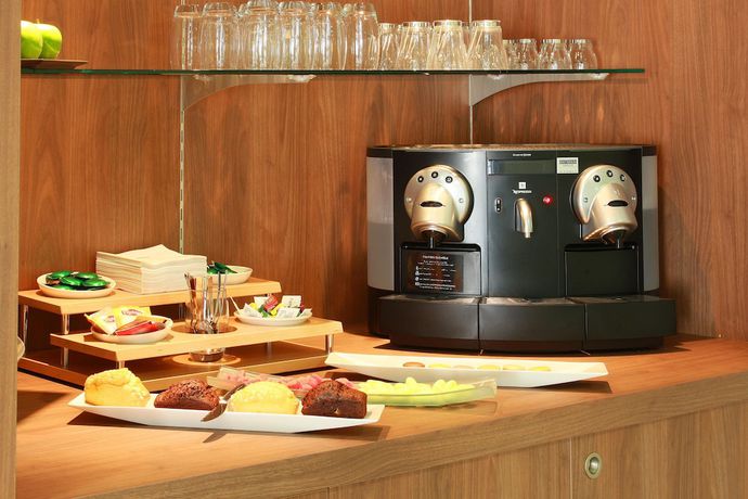 Imagen de los interiores del Hotel Campanile Paris Sud - Porte D'italie. Foto 20