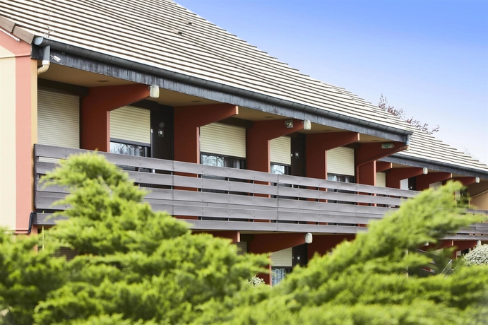 Imagen general del Hotel Campanile Pau. Foto 5