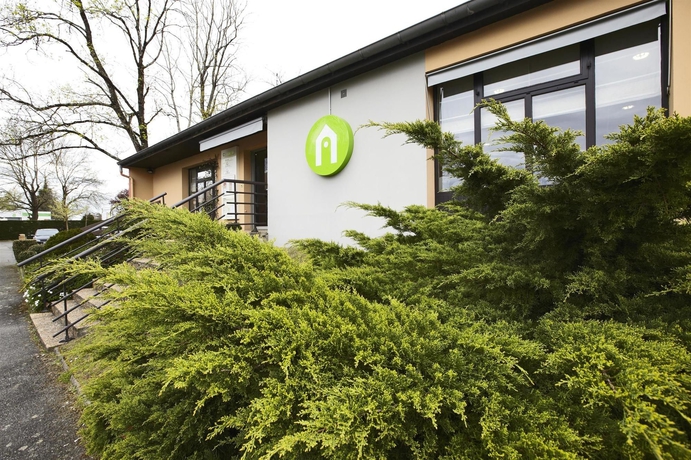 Imagen general del Hotel Campanile Pau. Foto 6