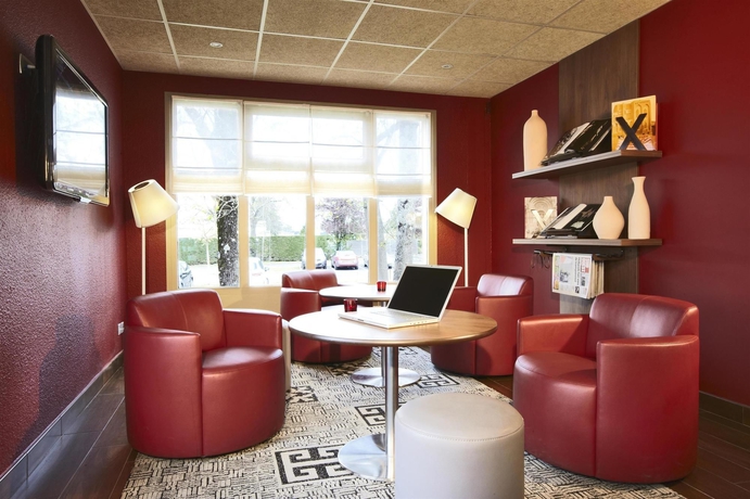 Imagen general del Hotel Campanile Pau. Foto 2