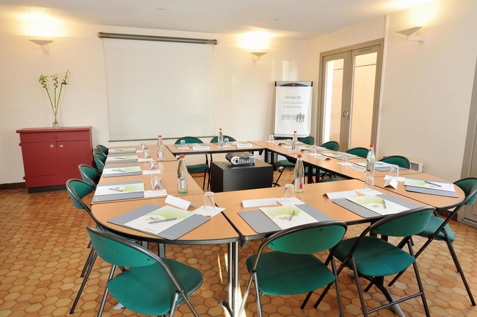 Imagen de los interiores del Hotel Campanile Perigueux Boulazac. Foto 13