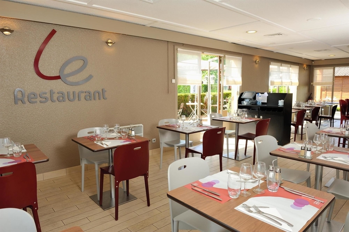 Imagen del bar/restaurante del Hotel Campanile Perigueux Boulazac. Foto 8