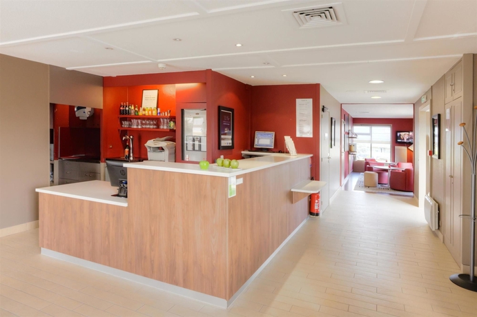 Imagen de los interiores del Hotel Campanile Poitiers Sud - Aéroport. Foto 16