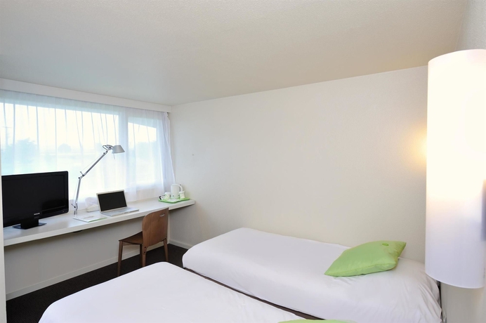 Imagen de la habitación del Hotel Campanile Pont A Mousson. Foto 12
