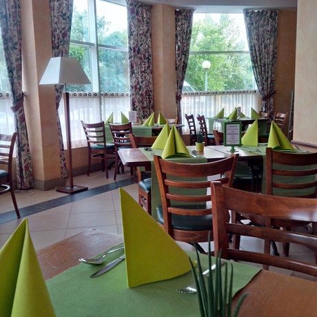 Imagen del bar/restaurante del Hotel Campanile - Poznan. Foto 6