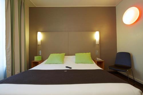 Imagen de la habitación del Hotel Campanile Prime - Paris 14 Maine Montparnasse. Foto 19