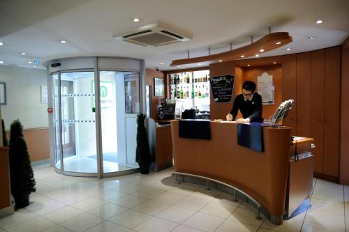 Imagen general del Hotel Campanile Prime - Paris 14 Maine Montparnasse. Foto 4