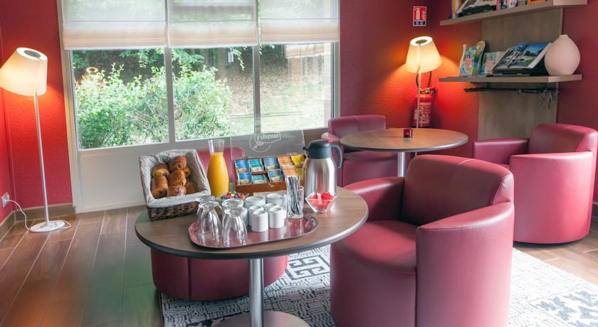 Imagen general del Hotel Campanile Rennes Atalante. Foto 8