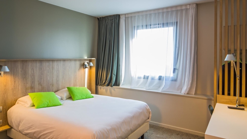 Imagen de la habitación del Hotel Campanile Rennes Centre - Gare. Foto 7