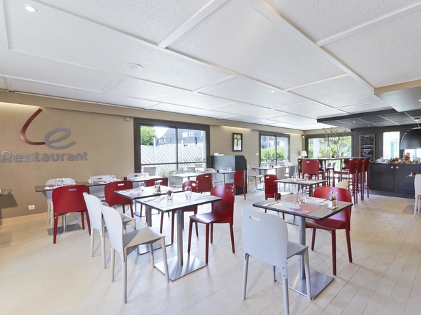 Imagen del bar/restaurante del Hotel Campanile Rennes Ouest Cleunay. Foto 1