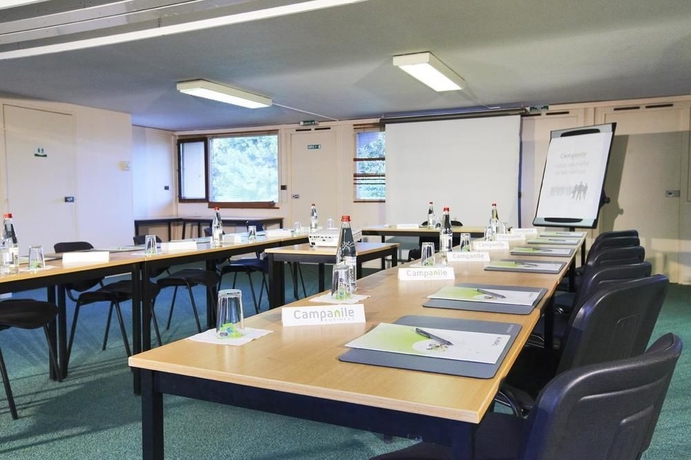 Imagen de los interiores del Hotel Campanile Rennes Ouest Cleunay. Foto 15