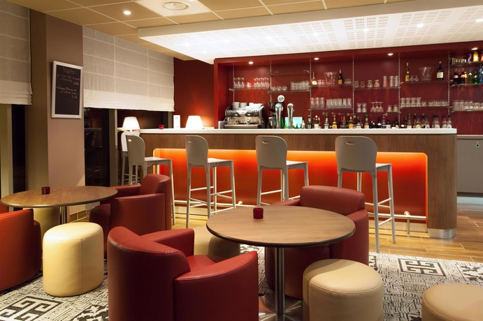 Imagen del bar/restaurante del Hotel Campanile Rennes Sud - Saint Jacques. Foto 4
