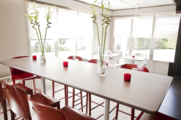 Imagen del bar/restaurante del Hotel Campanile Rouen Nord - Barentin. Foto 7