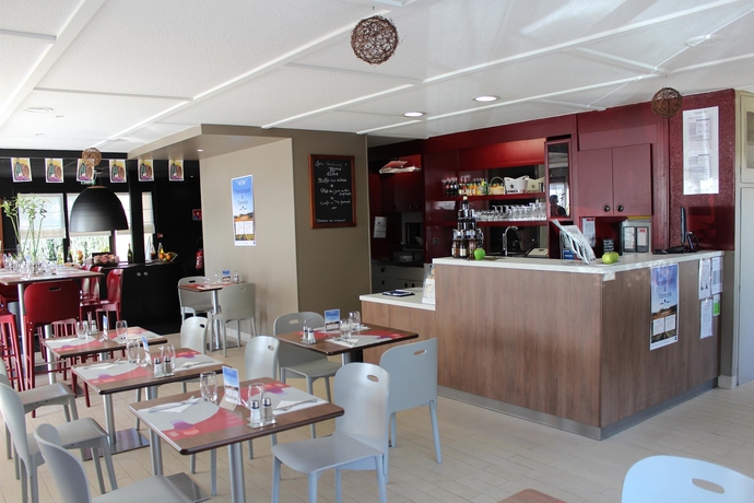 Imagen del bar/restaurante del Hotel Campanile Rouen Nord - Barentin. Foto 8