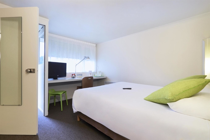 Imagen de la habitación del Hotel Campanile Saint Die. Foto 14