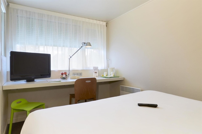 Imagen de la habitación del Hotel Campanile Saint Die. Foto 15