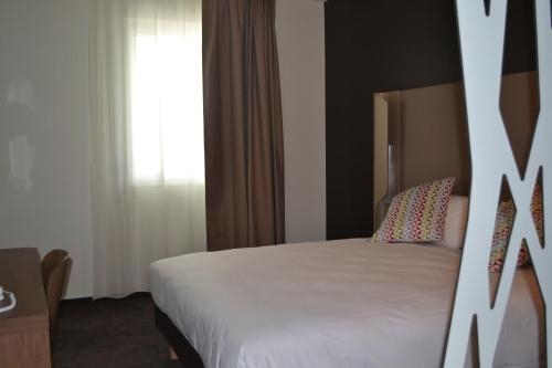 Imagen de la habitación del Hotel Campanile Saint Jean De Luz. Foto 7