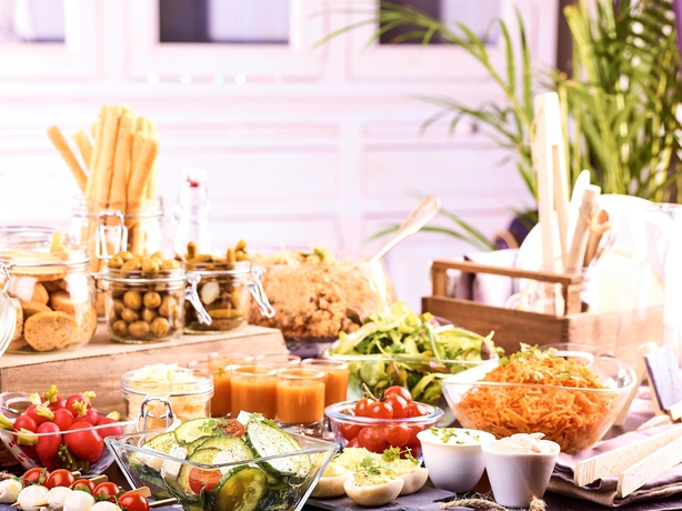 Imagen del bar/restaurante del Hotel Campanile Saint Malo - Saint Jouan Des Guérets. Foto 6