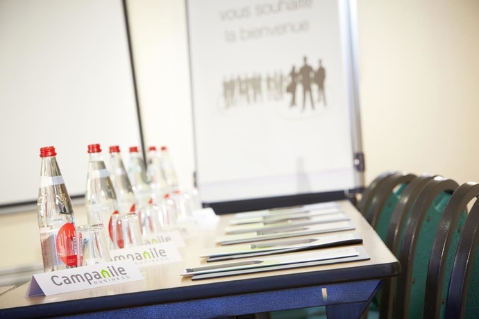 Imagen de los interiores del Hotel Campanile Saumur. Foto 16
