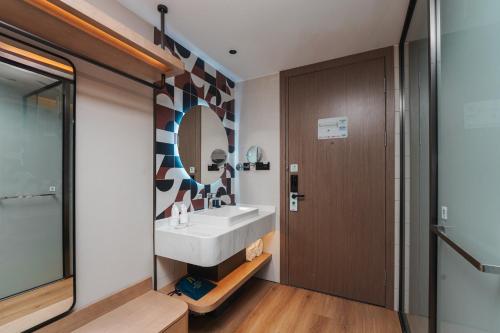 Imagen general del Hotel Campanile Shanghai Hongqiao Airport National Convention and Exhibition Center. Foto 9