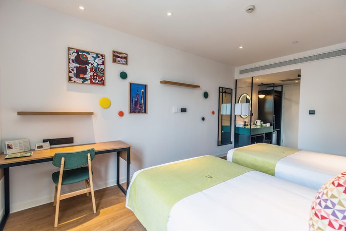 Imagen de la habitación del Hotel Campanile Shanghai Huaihai. Foto 9