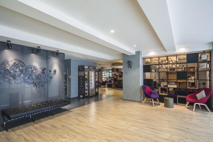 Imagen de los interiores del Hotel Campanile Shanghai Natural History Museum. Foto 9