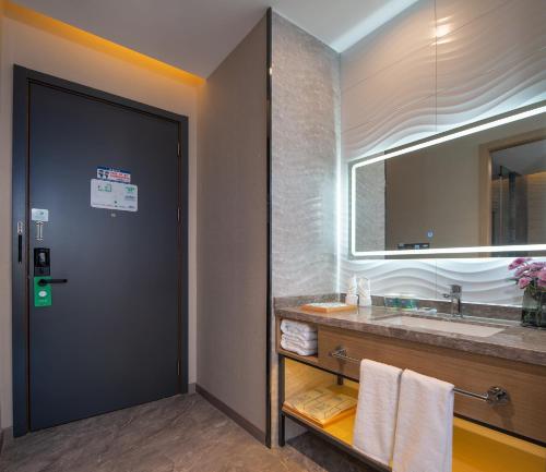 Imagen de la habitación del Hotel Campanile Shanwei Haifeng. Foto 15