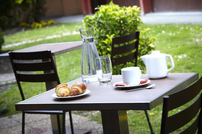 Imagen del bar/restaurante del Hotel Campanile Strasbourg - Lingolsheim. Foto 8