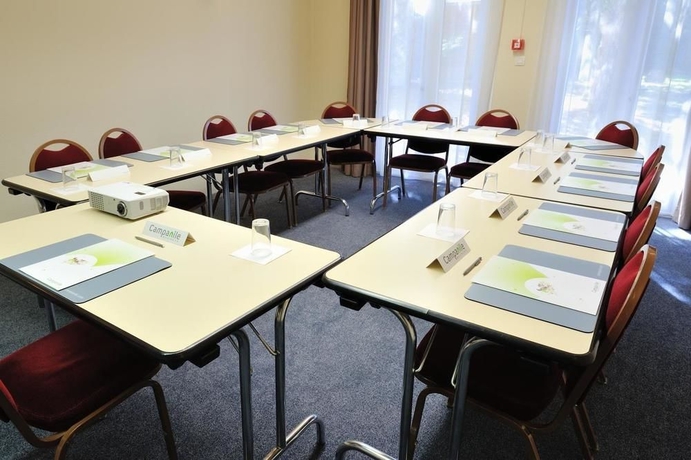 Imagen de los interiores del Hotel Campanile Toulouse - Blagnac Aéroport. Foto 12