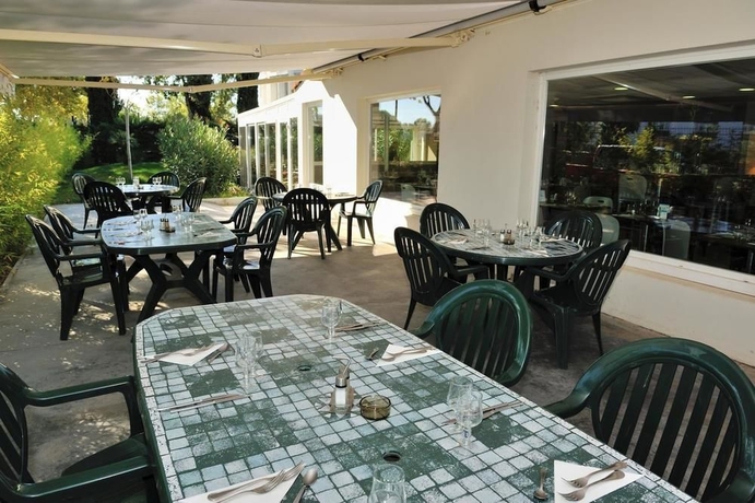 Imagen del bar/restaurante del Hotel Campanile Toulouse - Blagnac Aéroport. Foto 5