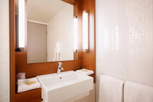 Imagen general del Hotel Campanile Toulouse Sud Balma - Cité De L'espace. Foto 9