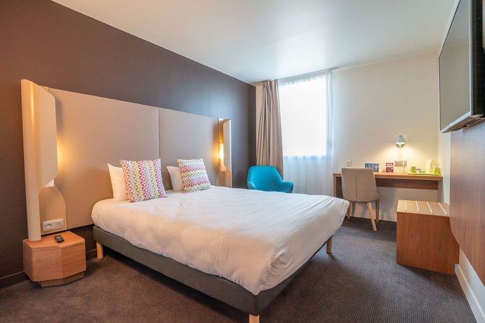 Imagen de la habitación del Hotel Campanile Tours Nord - Forum Melies. Foto 15