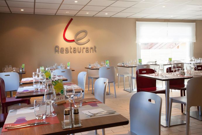 Imagen del bar/restaurante del Hotel Campanile Tours Sud - Chambray Les Tours. Foto 2